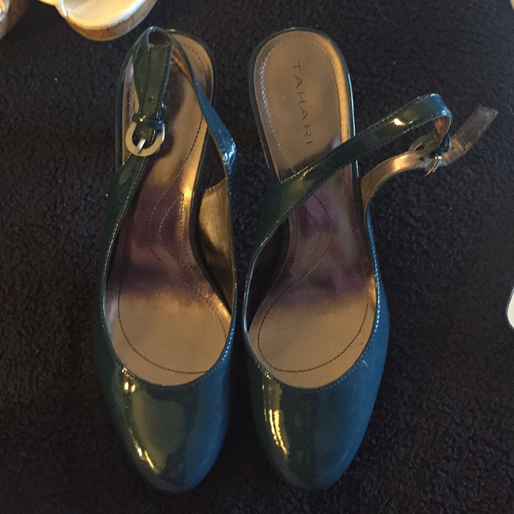 Teal /blue-green Tahari Heels